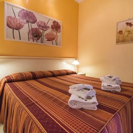 Hotel Etrusco 2*