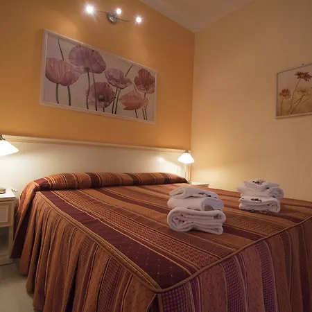 Etrusco Hotel 2*