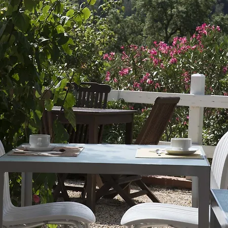 Etrusco Ξενοδοχείο 2*
